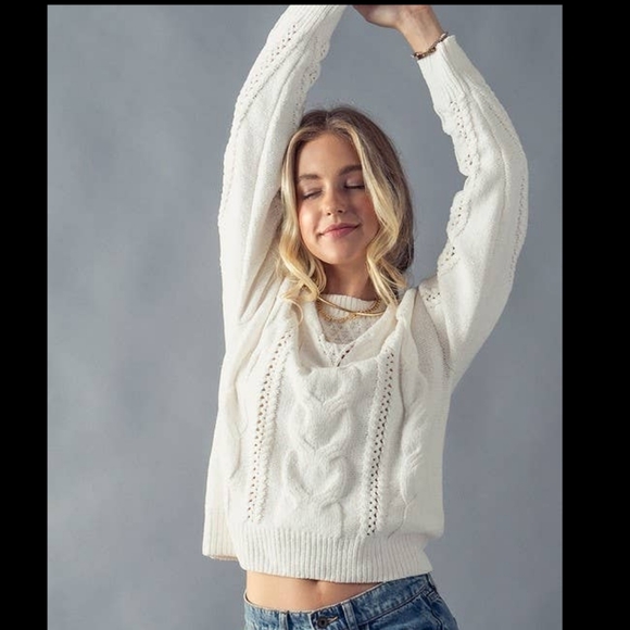 NWT Cable Knit Sweater - Picture 2 of 3